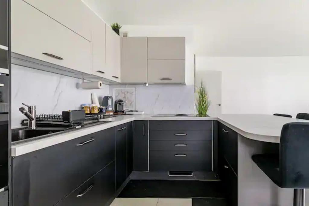 Residence Abraham - Guest Room 1 Ladefense U-Arena #Terasse #Fibre #Netflix Bois-Colombes Extérieur photo