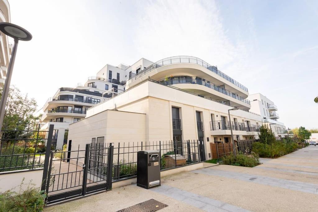Residence Abraham - Guest Room 1 Ladefense U-Arena #Terasse #Fibre #Netflix Bois-Colombes Extérieur photo